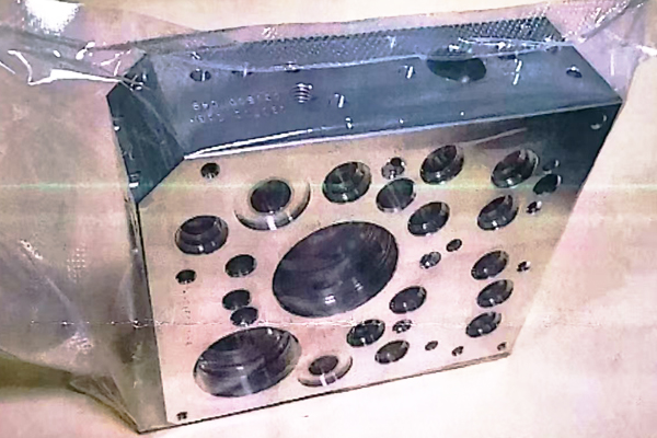 液壓單元本體218